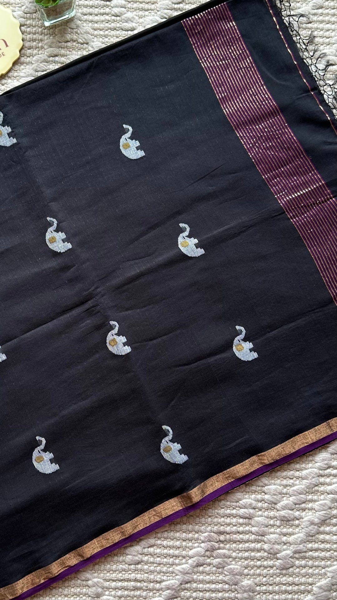 PREMIUM JAMDANI WEAVE HANDWOVEN PURE SILK BY PURE COTTON SAREE - OXFORD BLACK