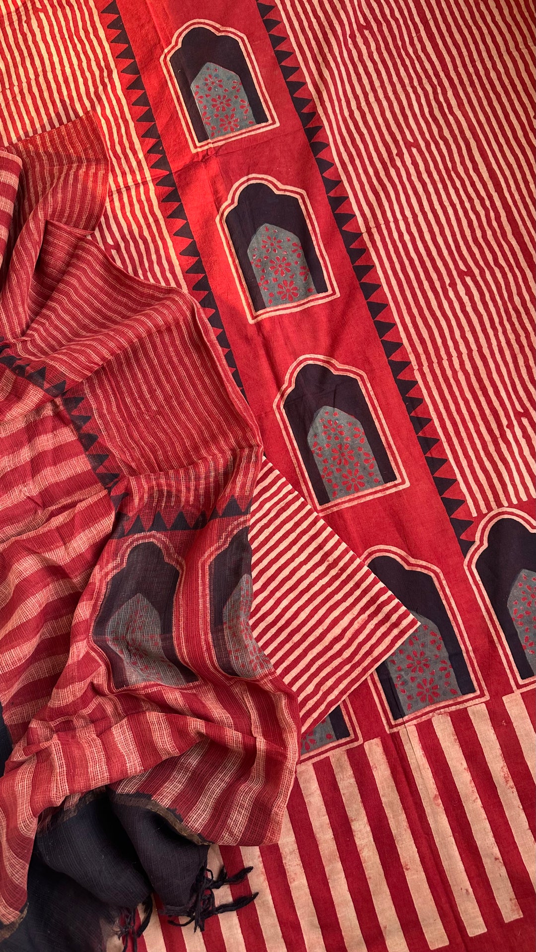 AJRAKH HANDBLOCK PRINTED UNSTITCHED DRESS MATERIAL (SET OF THREE)- MADDER RED LOVE