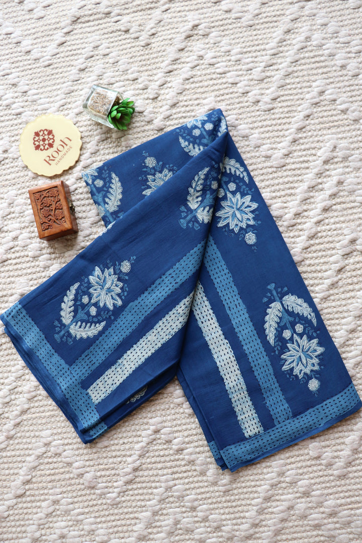 AKOLA INDIGO HAND BLOCK DABU PRINTED SOFT MULMUL COTTON SAREE- 019