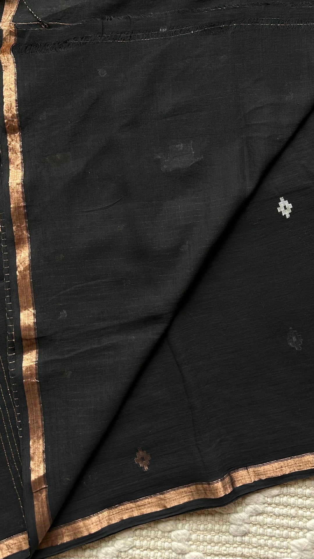 PREMIUM JAMDANI WEAVE HANDWOVEN AND HANDSPUN COTTON SAREE - RICH BLACK