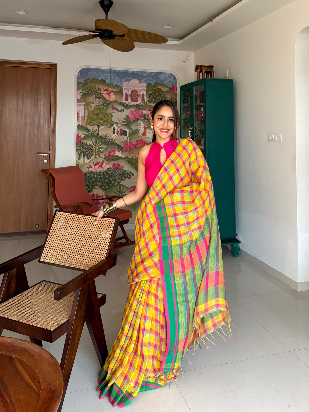 SUPER PREMIUM JAMDANI WEAVE HANDWOVEN MADRAS CHECKS JAYASHREE LINEN SAREE - VIBRANT YELLOW & PINK (AVAILABLE ON PRE-ORDER - DISPATCH TIME IS 40-45 DAYS APPROXIMATELY)