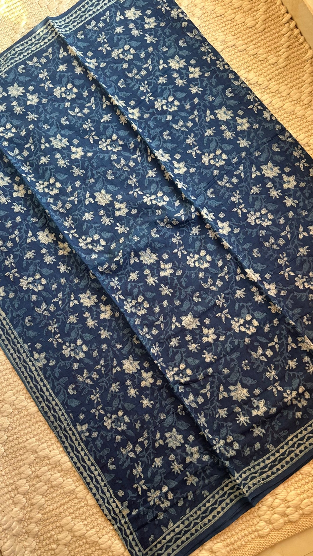 AKOLA INDIGO HAND BLOCK DABU PRINTED SOFT MULMUL COTTON SAREE- 013