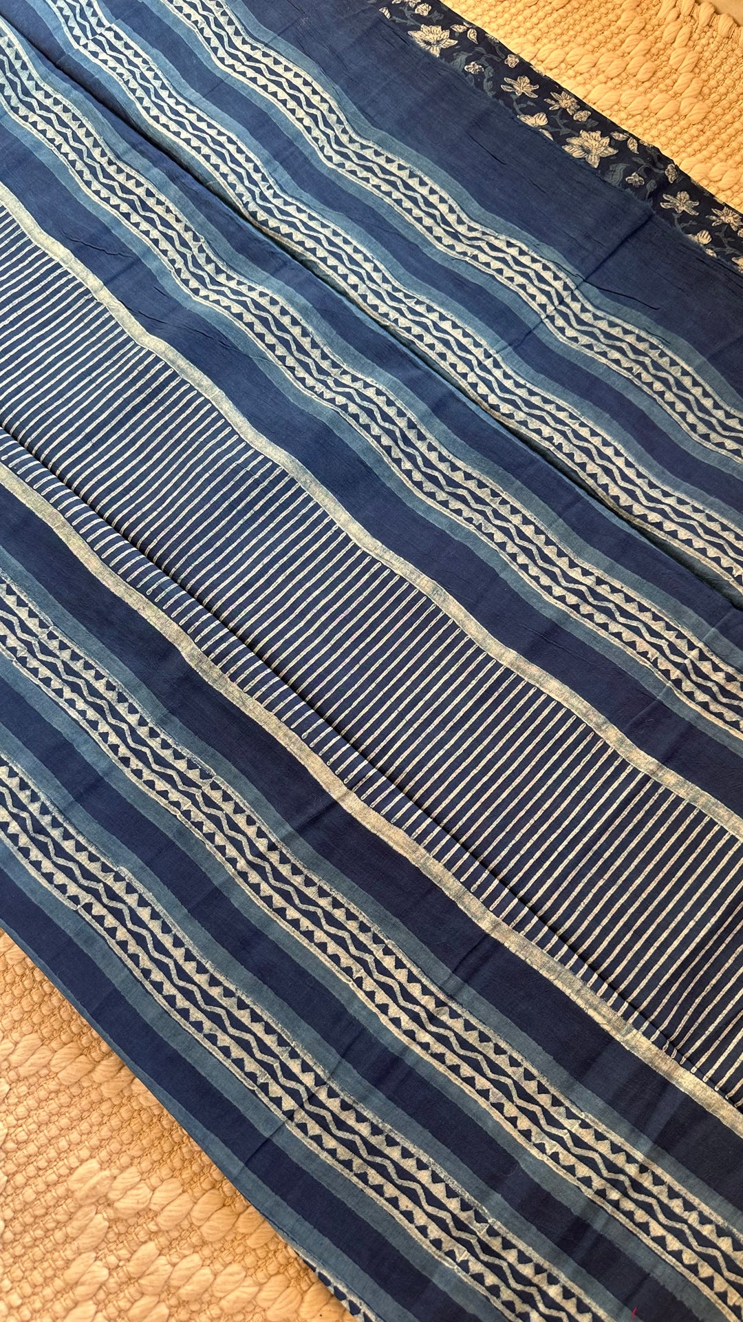 AKOLA INDIGO HAND BLOCK DABU PRINTED SOFT MULMUL COTTON SAREE- 013