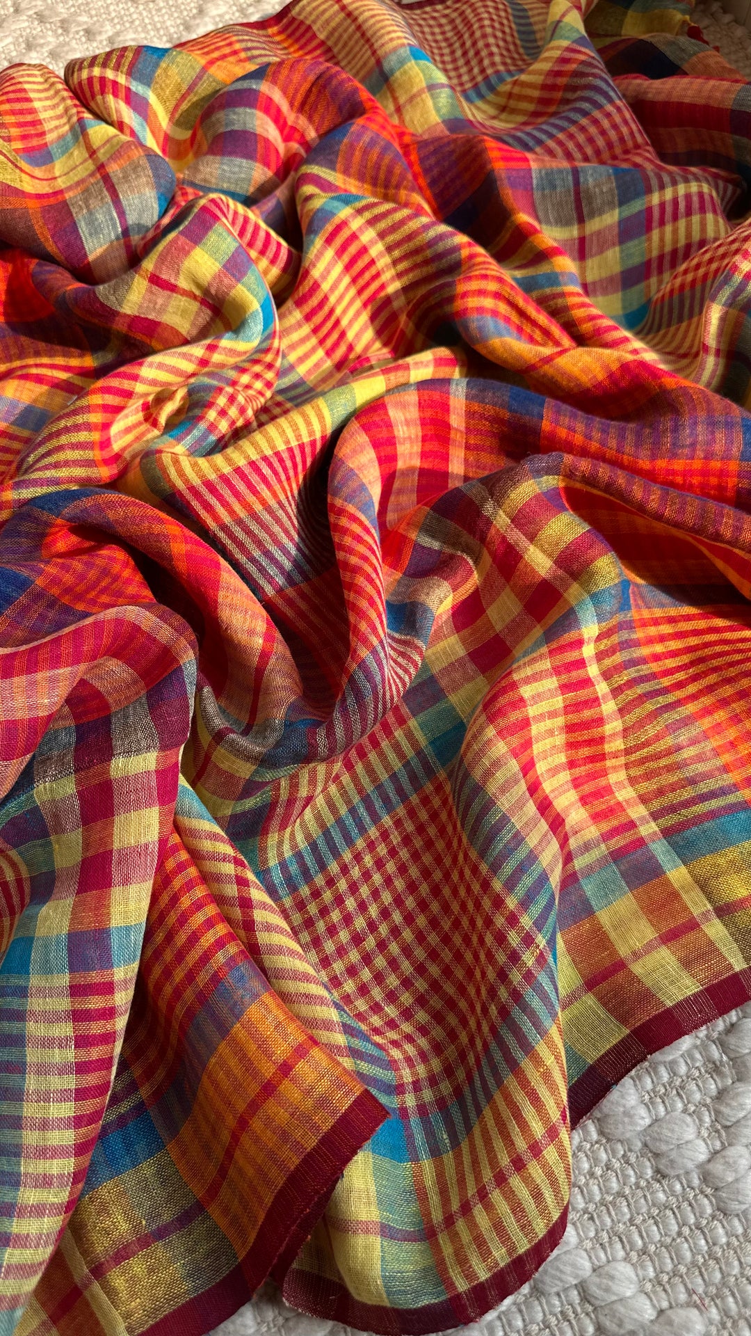 Multi Colour Checked Pure Handwoven Linen Saree - 001