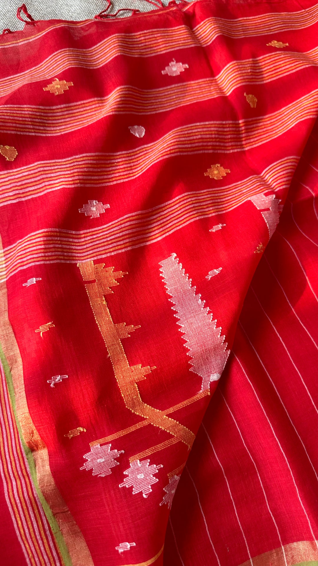 PREMIUM JAMDANI WEAVE HANDWOVEN AND HANDSPUN COTTON SAREE - VERMILLION RED (AVAILABLE ON PRE ORDER - DISPATCH TIME IS 30 TO 40 DAYS)