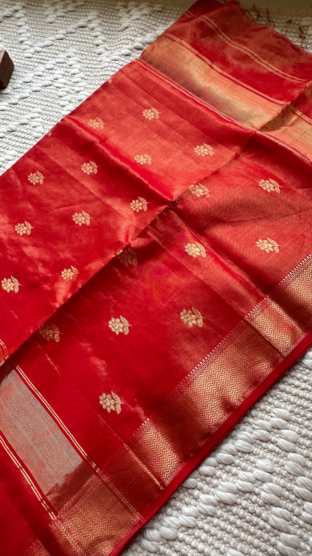 SURAMYA - PREMIUM HANDWOVEN MAHESHWARI PURE TISSUE SILK SAREE
