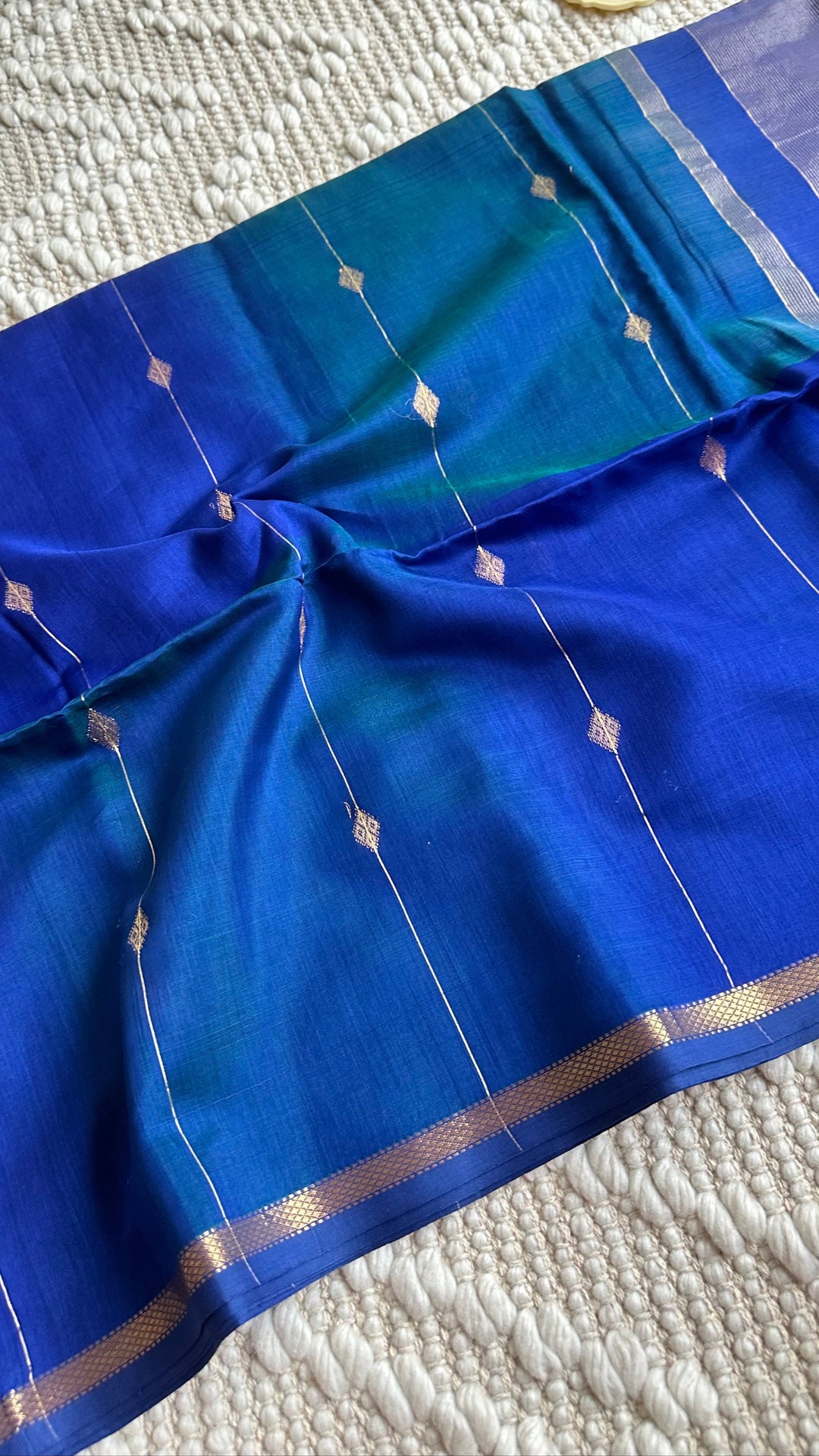 PEACOCK BLUE - PREMIUM HANDWOVEN MAHESHWARI SILK BY COTTON SAREE