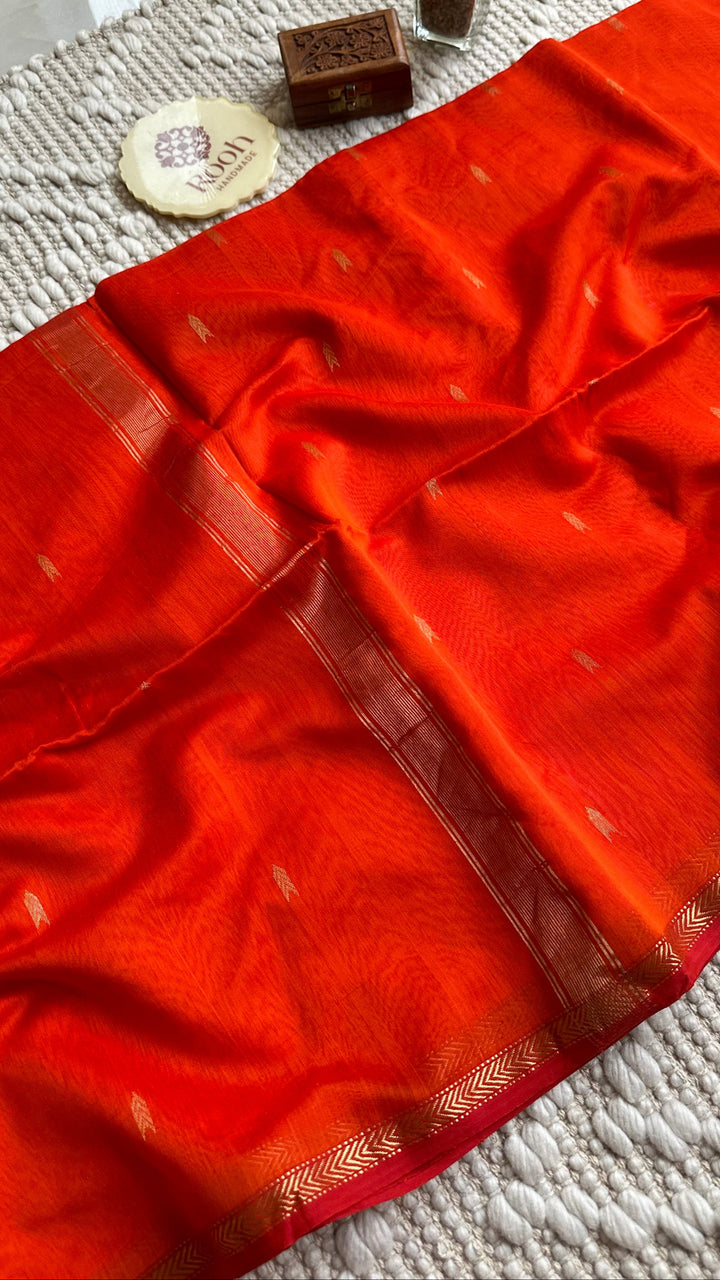 BURNT ORANGE - PREMIUM HANDWOVEN MAHESHWARI SILK BY COTTON SAREE