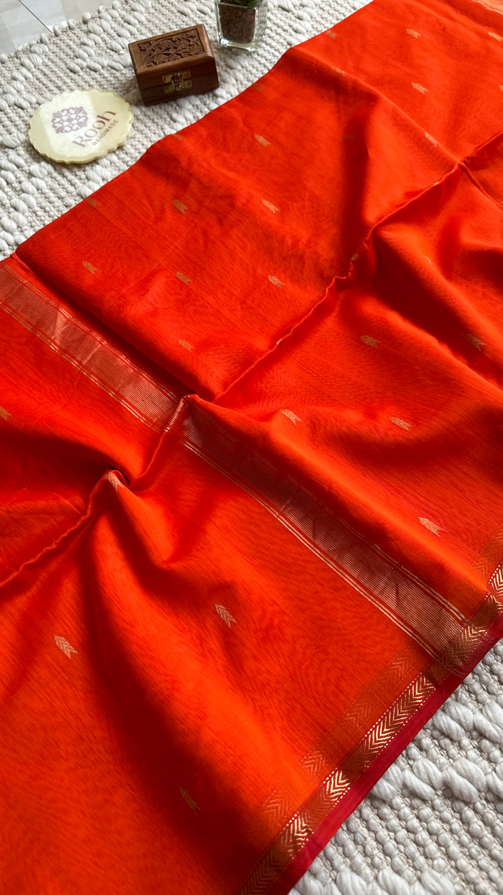BURNT ORANGE - PREMIUM HANDWOVEN MAHESHWARI SILK BY COTTON SAREE