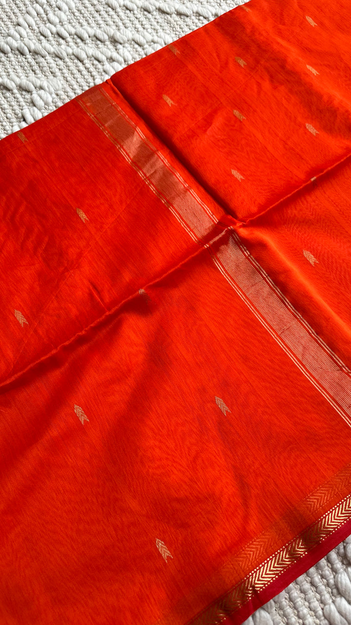 BURNT ORANGE - PREMIUM HANDWOVEN MAHESHWARI SILK BY COTTON SAREE