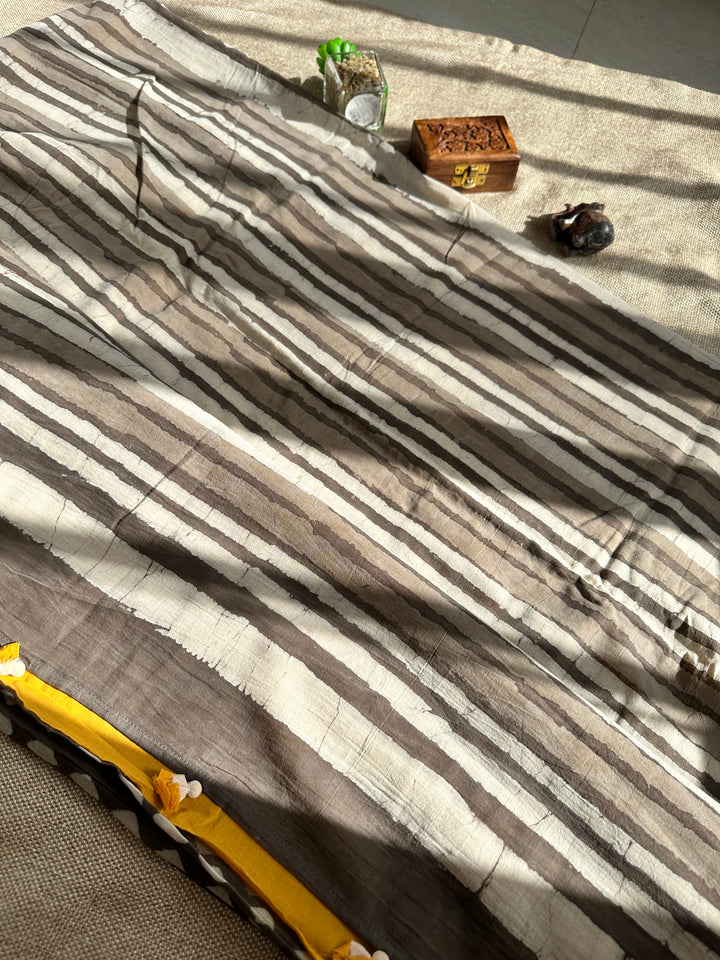 BAGRU HAND BLOCK DABU PRINTED SOFT MULMUL COTTON SAREE- 020