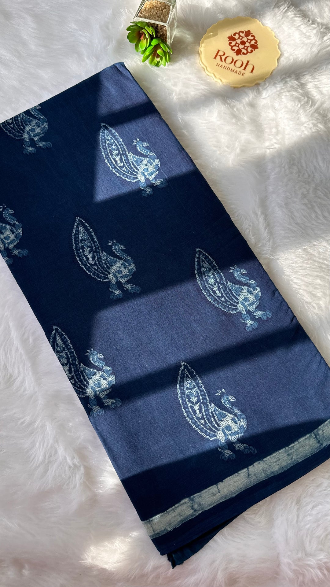 AKOLA INDIGO HAND BLOCK DABU PRINTED SOFT MULMUL COTTON SAREE- 001