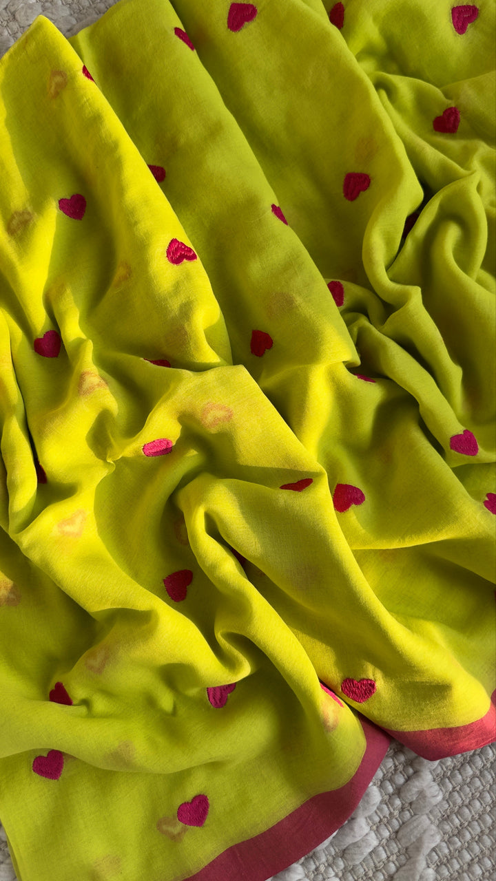 DIL - LIME GREEN WITH PINK BORDER SUPER SOFT MUL COTTON SAREE (DISPATCH TIME IS 7 TO 10 DAYS)