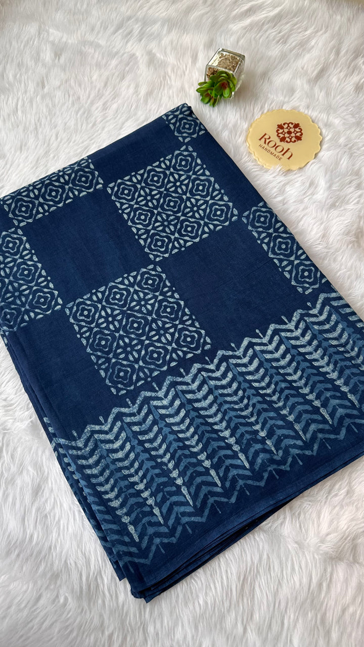 AKOLA INDIGO HAND BLOCK DABU PRINTED SOFT MULMUL COTTON SAREE- 005