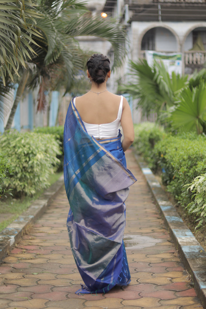 PEACOCK BLUE - PREMIUM HANDWOVEN MAHESHWARI SILK BY COTTON SAREE