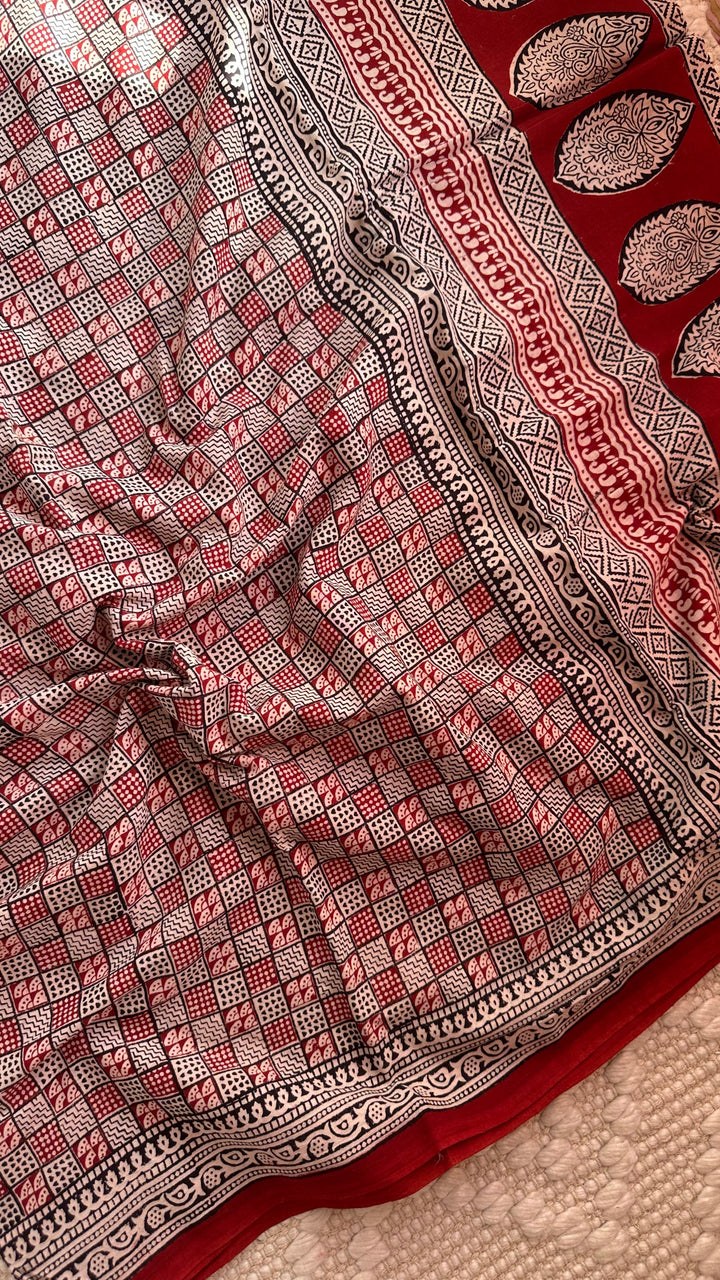 EXCLUSIVE BAGH HAND BLOCK PRINTED SOFT MULMUL COTTON SAREE- 004