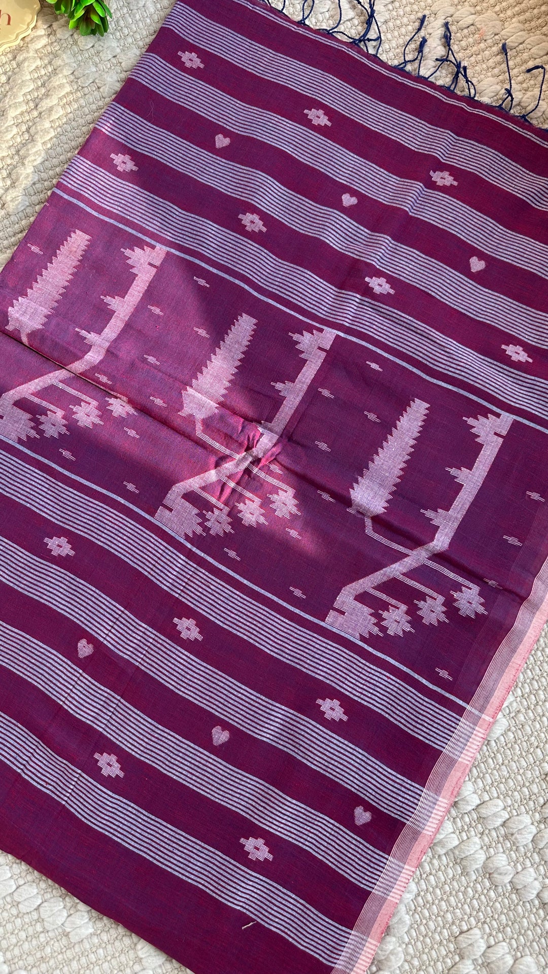 PREMIUM JAMDANI WEAVE HANDWOVEN AND HANDSPUN COTTON SAREE - PURPLE LOVE