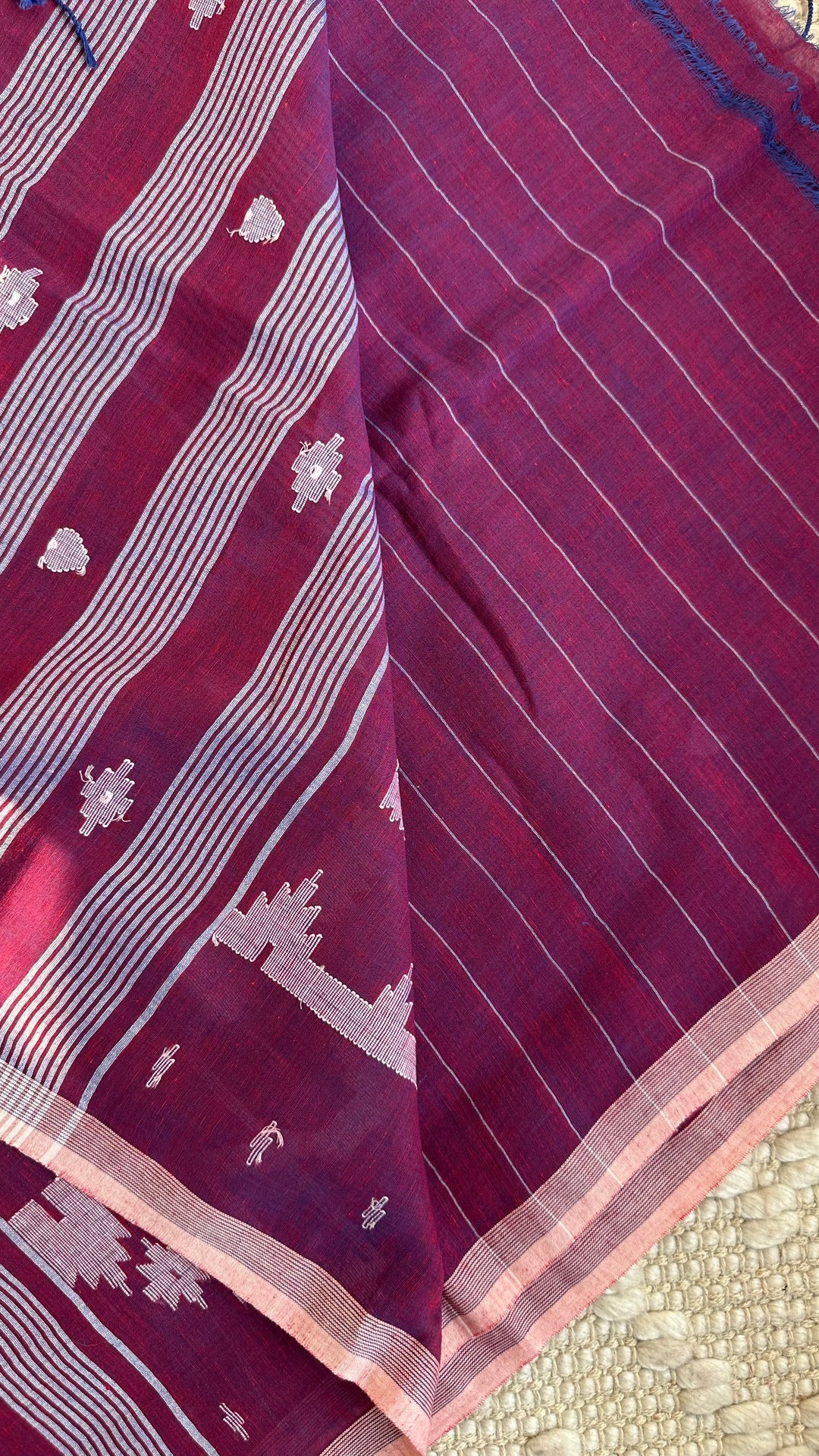 PREMIUM JAMDANI WEAVE HANDWOVEN AND HANDSPUN COTTON SAREE - PURPLE LOVE