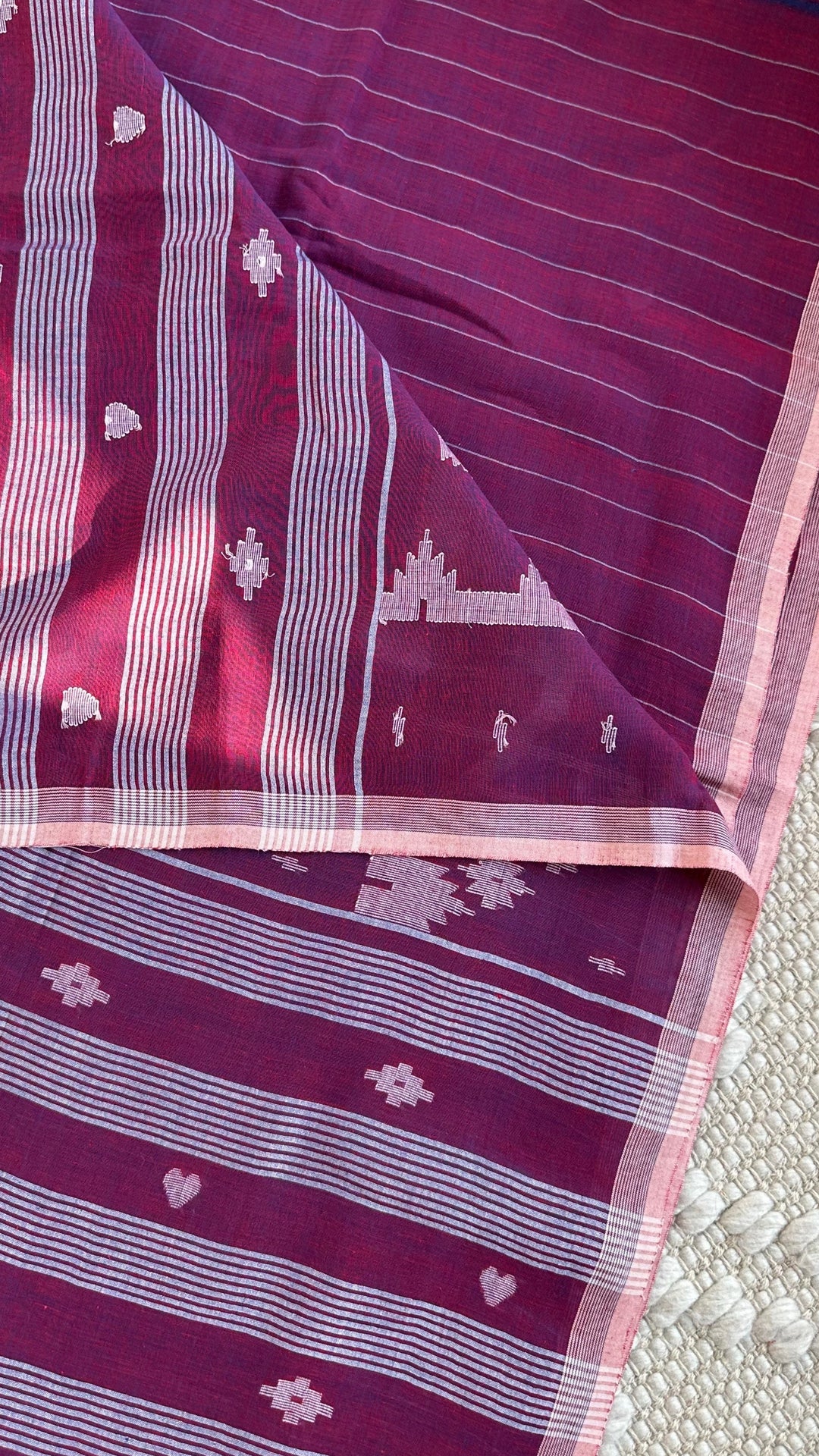 PREMIUM JAMDANI WEAVE HANDWOVEN AND HANDSPUN COTTON SAREE - PURPLE LOVE