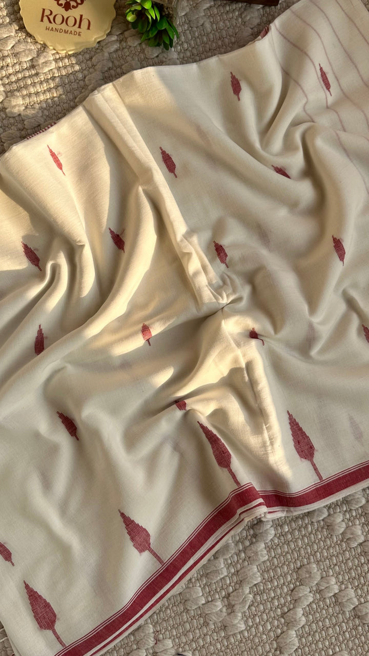 PREMIUM JAMDANI WEAVE HANDWOVEN AND HANDSPUN COTTON SAREE - CLASSIC WHITE & RED 02