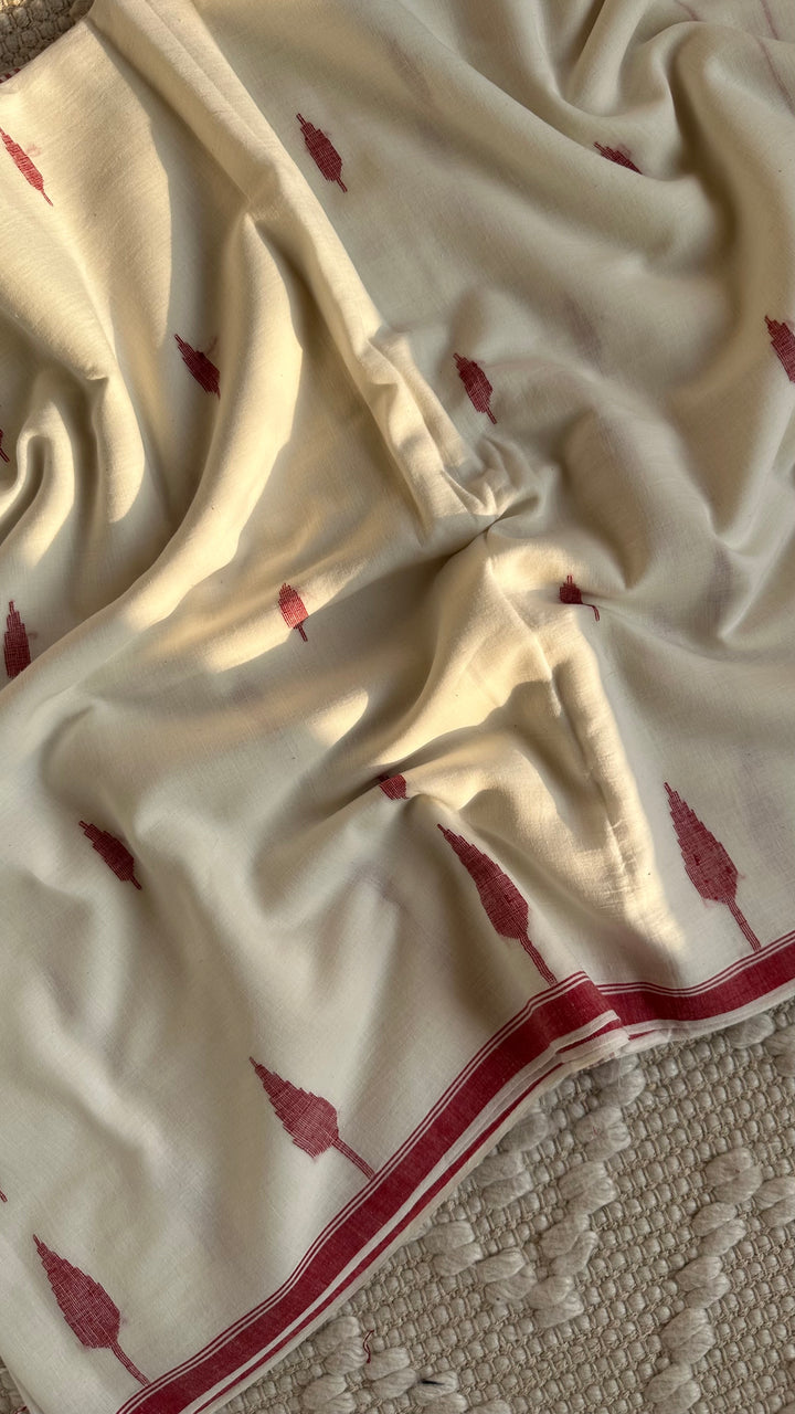 PREMIUM JAMDANI WEAVE HANDWOVEN AND HANDSPUN COTTON SAREE - CLASSIC WHITE & RED 02