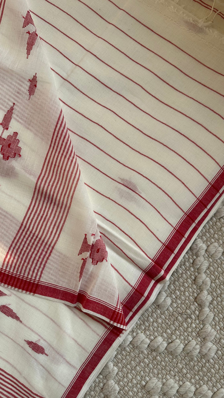 PREMIUM JAMDANI WEAVE HANDWOVEN AND HANDSPUN COTTON SAREE - CLASSIC WHITE & RED 02
