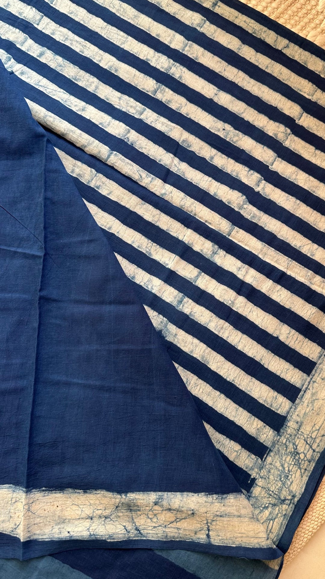 AKOLA INDIGO HAND BLOCK DABU PRINTED SOFT MULMUL COTTON SAREE- 003