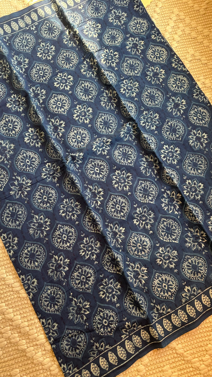 AKOLA INDIGO HAND BLOCK DABU PRINTED SOFT MULMUL COTTON SAREE- 015